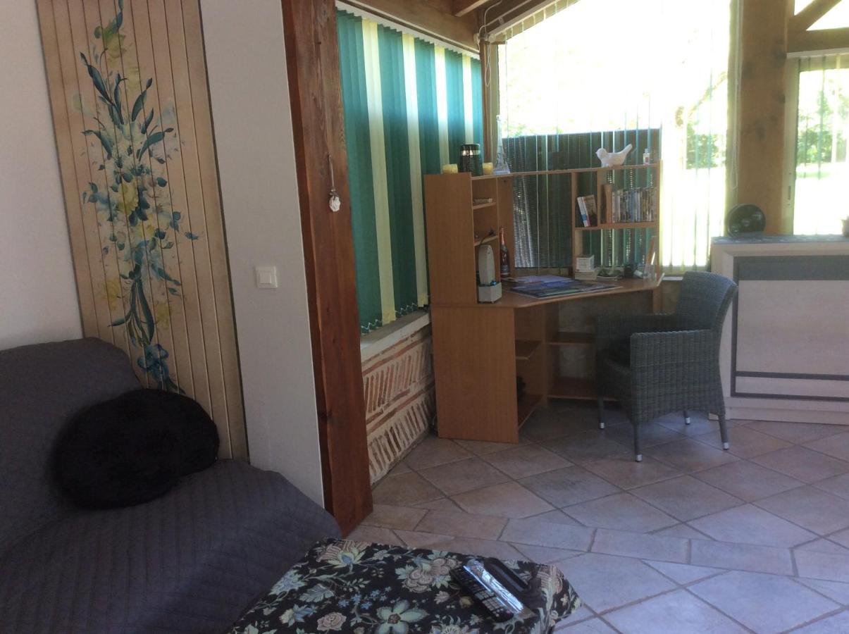 Gite Le Bois De Montpouillan Marmande Exterior photo